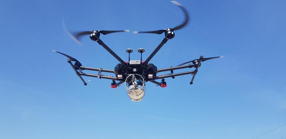 Mesures aériennes à l'aide d'un drone équipé