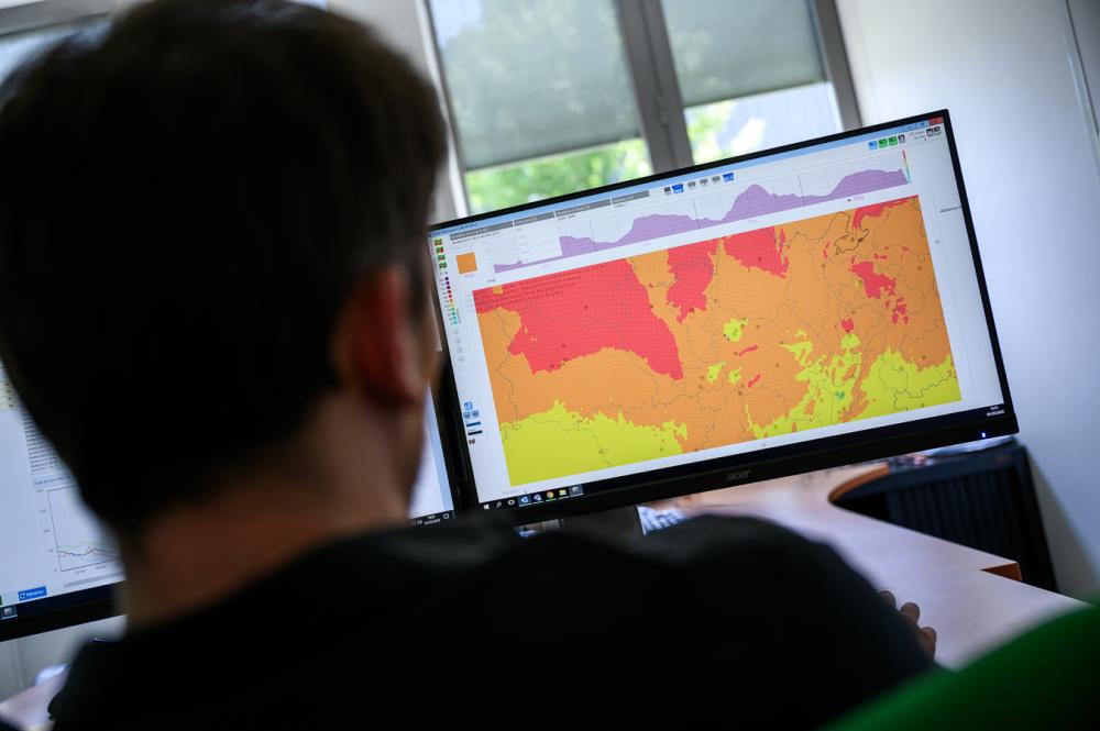 Prévision de la qualité de l'air - carte et prévisionniste